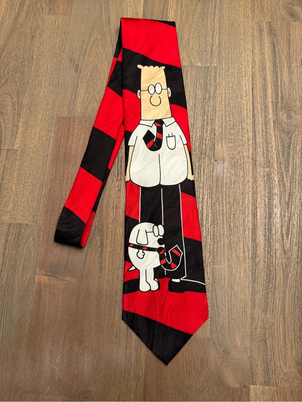 Dilbert & Dog Red Black Silk Novelty Tie United Feature Syndicate 4”